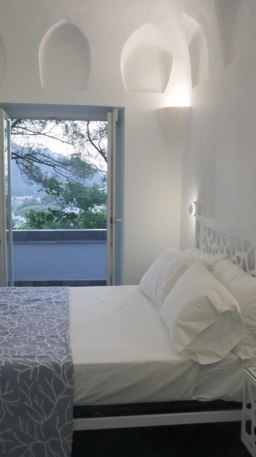 Villa Enrica กาปรี ภายนอก รูปภาพ
